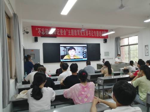 72EC27EA05108280B1A0252B4797F2D7