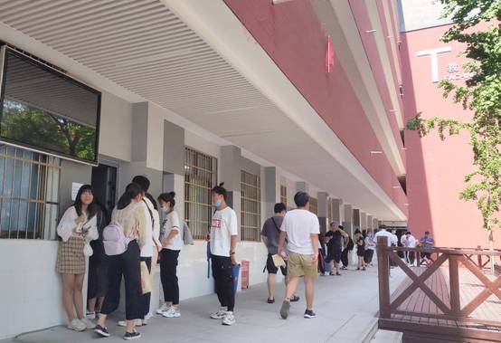 A47B9D4EF5FB7D6C611998E8F48FEB51